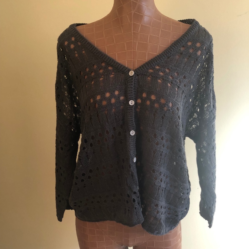 NWOT Buelah Open Crocheted Button Down Cardigan Sweater with Tank Top